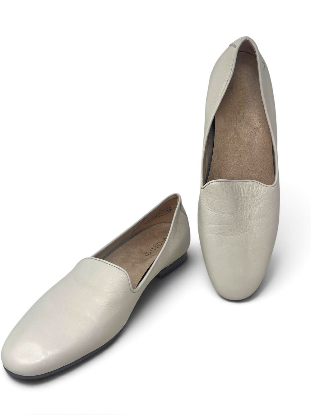 Vionic Willa 2.0 Women's Ivory Leather Slip-On Loafers 11